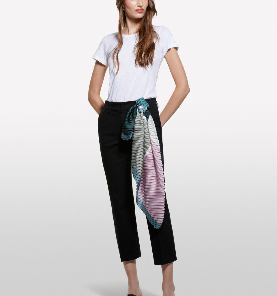 Pantalon évasé noir - pantalons évasés pour femme - Noir | Sisley image number 1